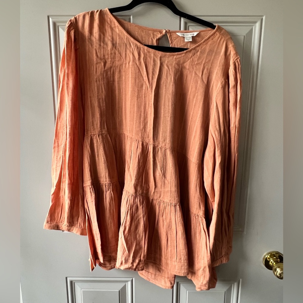 NWT American Eagle Salmon Blouce Size XL